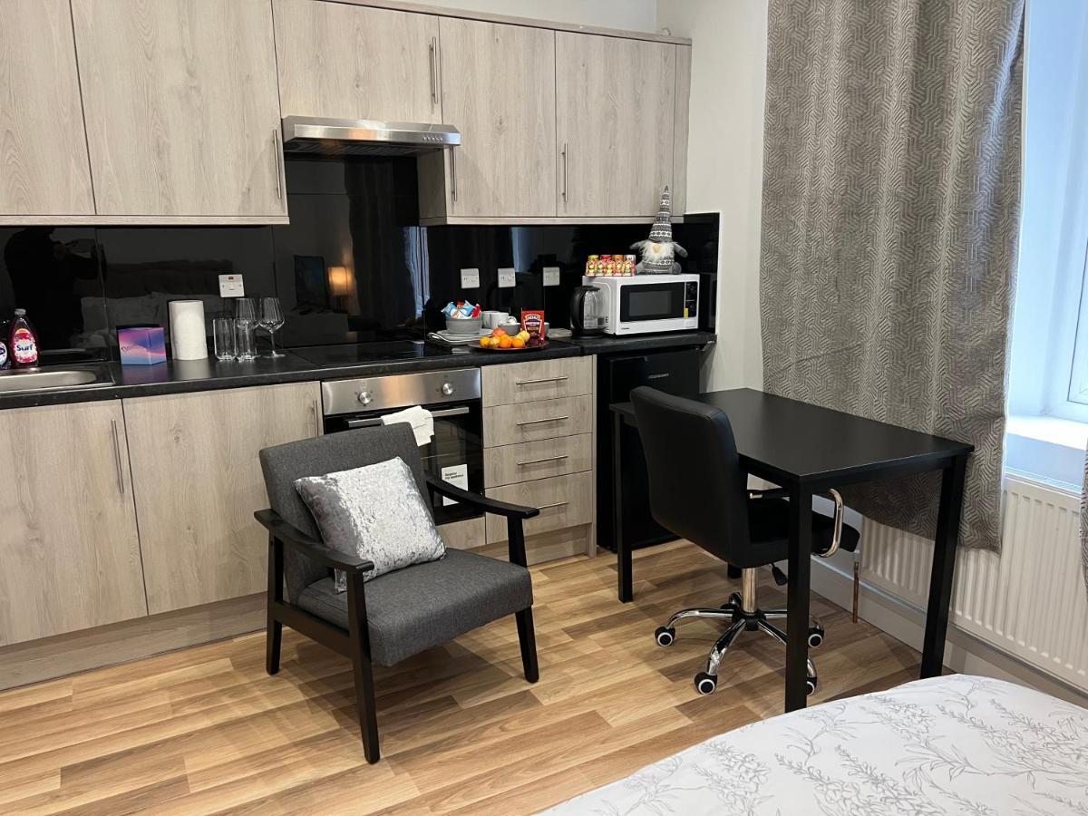 The Grande Residence - Close To Central London & Next To Northfield Tube Station Hanwell Zewnętrze zdjęcie